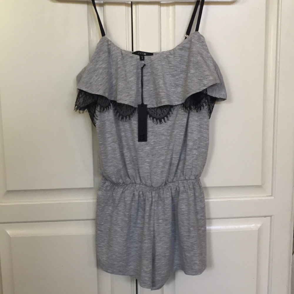 Joe’s pajama romper size S